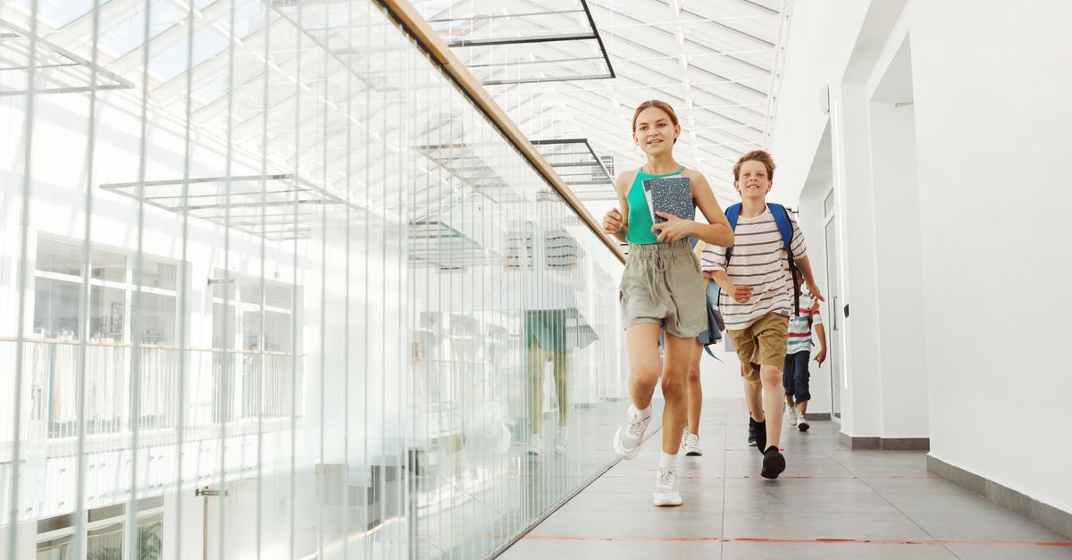 Accueil 15 comparez les assurances scolaires pour trouver la meilleure couverture adaptée à vos besoins et protéger vos enfants à l'école.